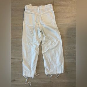 Zara Cropped White Jeans